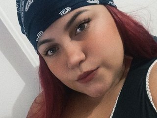 Hotpaulina28 profilbild på webbkameramodell