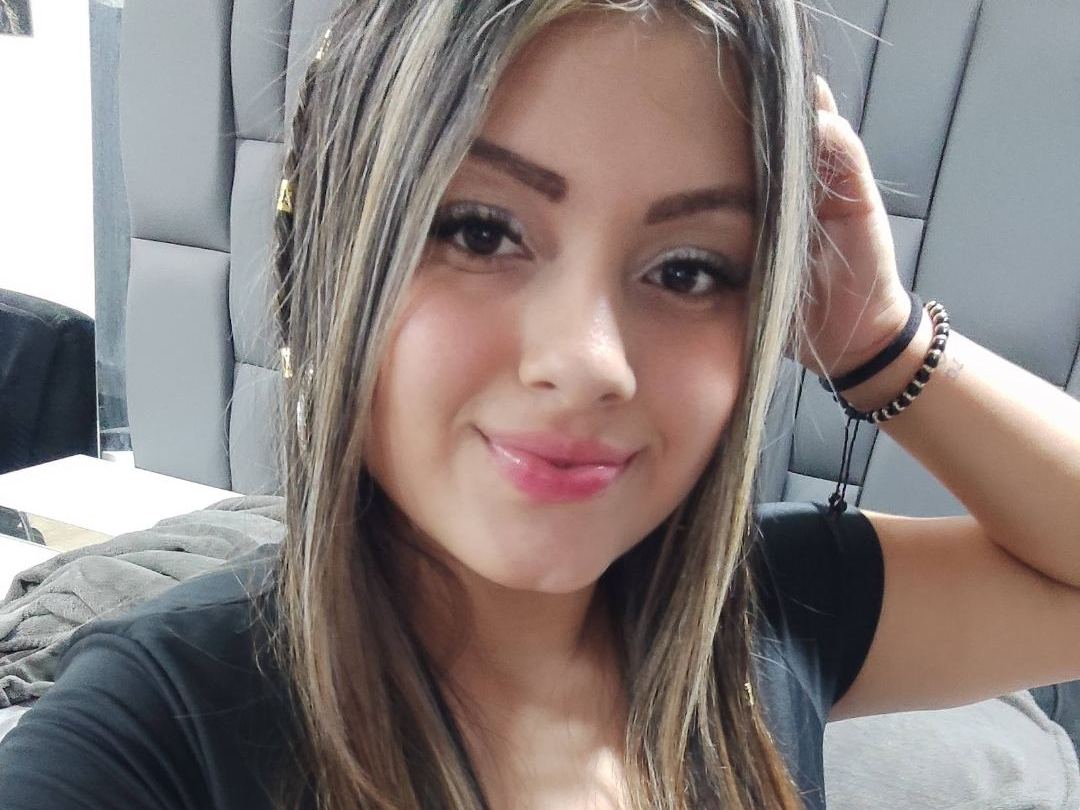 Foto de perfil de modelo de webcam de NaomiStele 