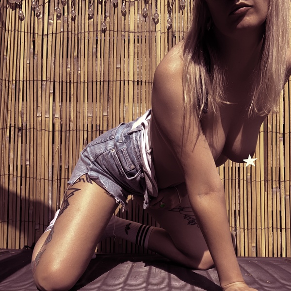 Artista MolokovellocetUK Foto 4