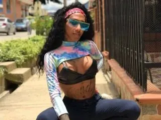 dubraskaporn immagine del profilo del modello di cam