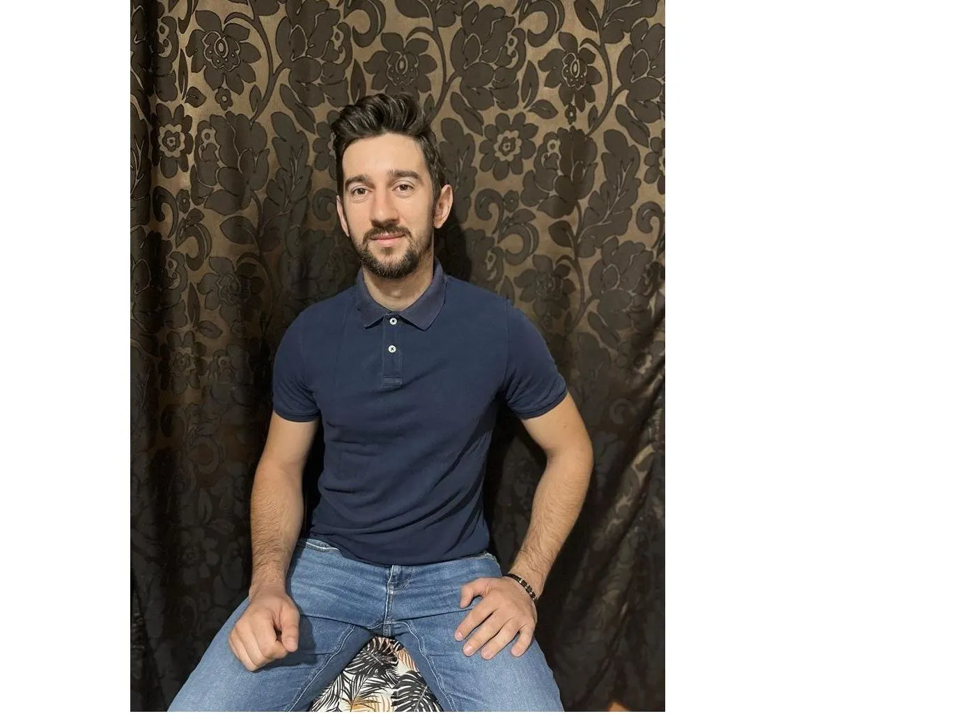 DUKEx profilbild på webbkameramodell