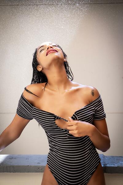 Interprète andrealushhot Photo 10