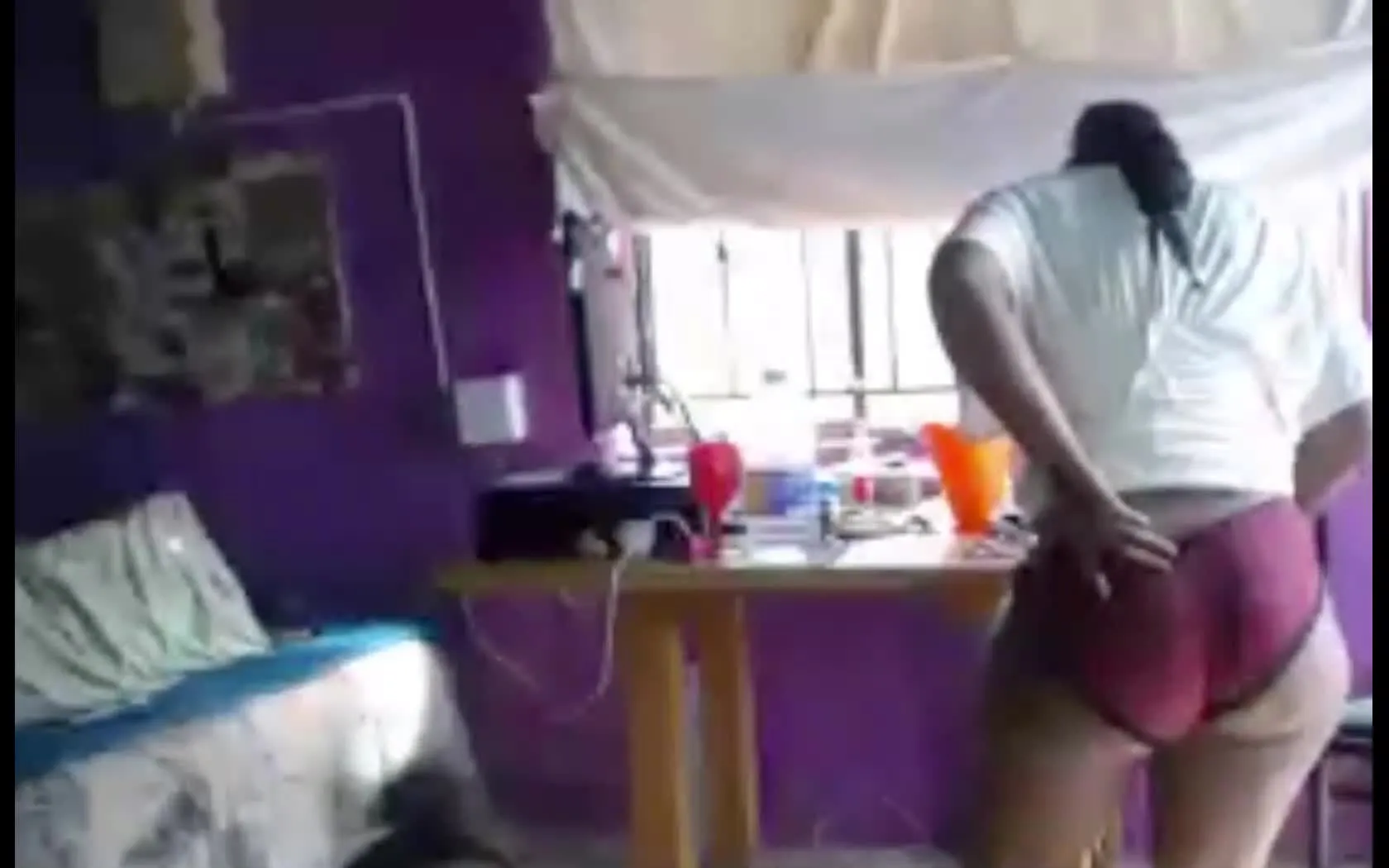 Interprete curvyslenderxx Video 1