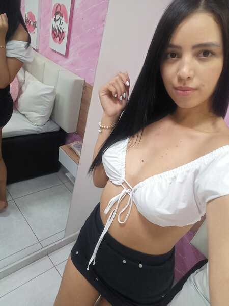 Performer AlmaVega Photo 12