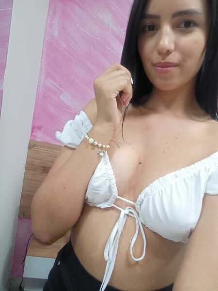 Performer AlmaVega Photo 11