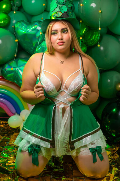 Performer SarahSasy Photo 8