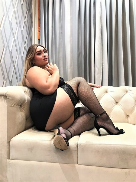 Performer SarahSasy Photo 12