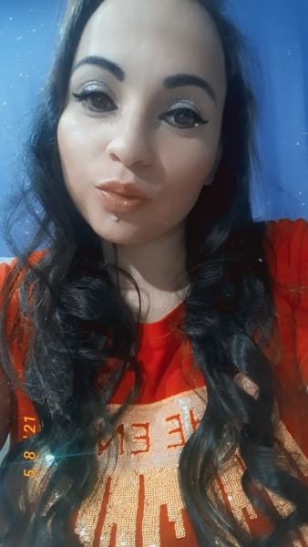 Performer miaabrownn Photo 2