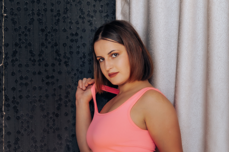 Performer NaomiLin Photo 10