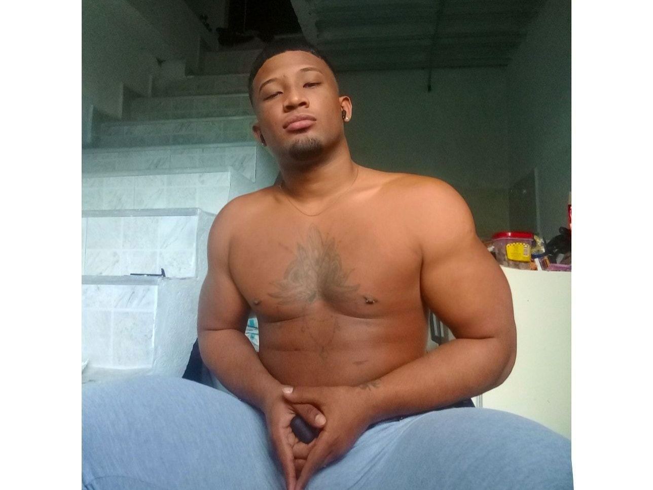 POSEIDONHOTXX cam model profile picture 