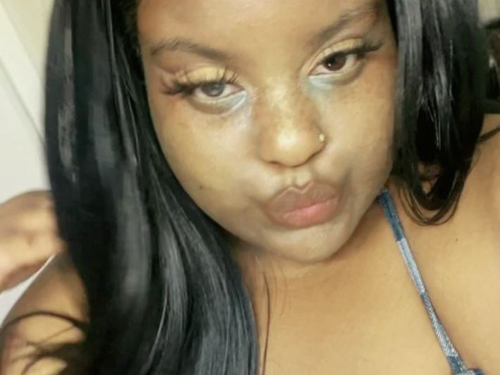 GoddessSunniStone Profilbild des Cam-Modells