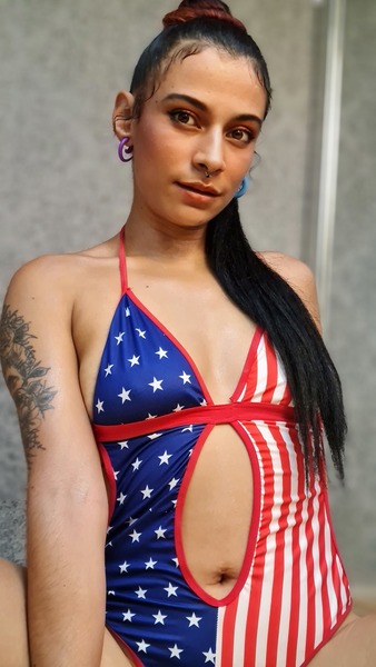 Artist SuryTamara Foto 1