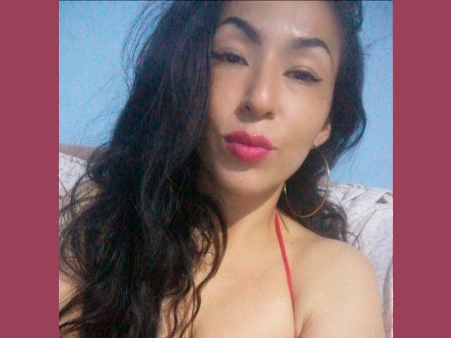 Imagen de perfil de modelo de cámara web de Lara86