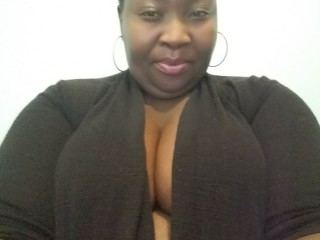 Image de profil du modèle de webcam thickdollx