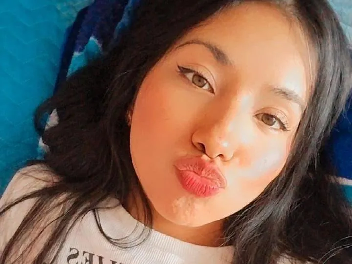 Image de profil du modèle de webcam AlexaMills22