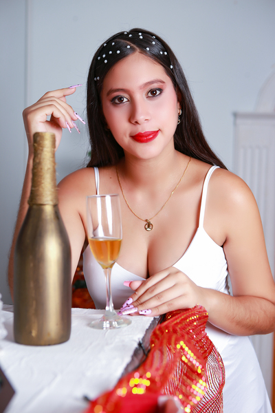 Performer CamilaEvanz Photo 5