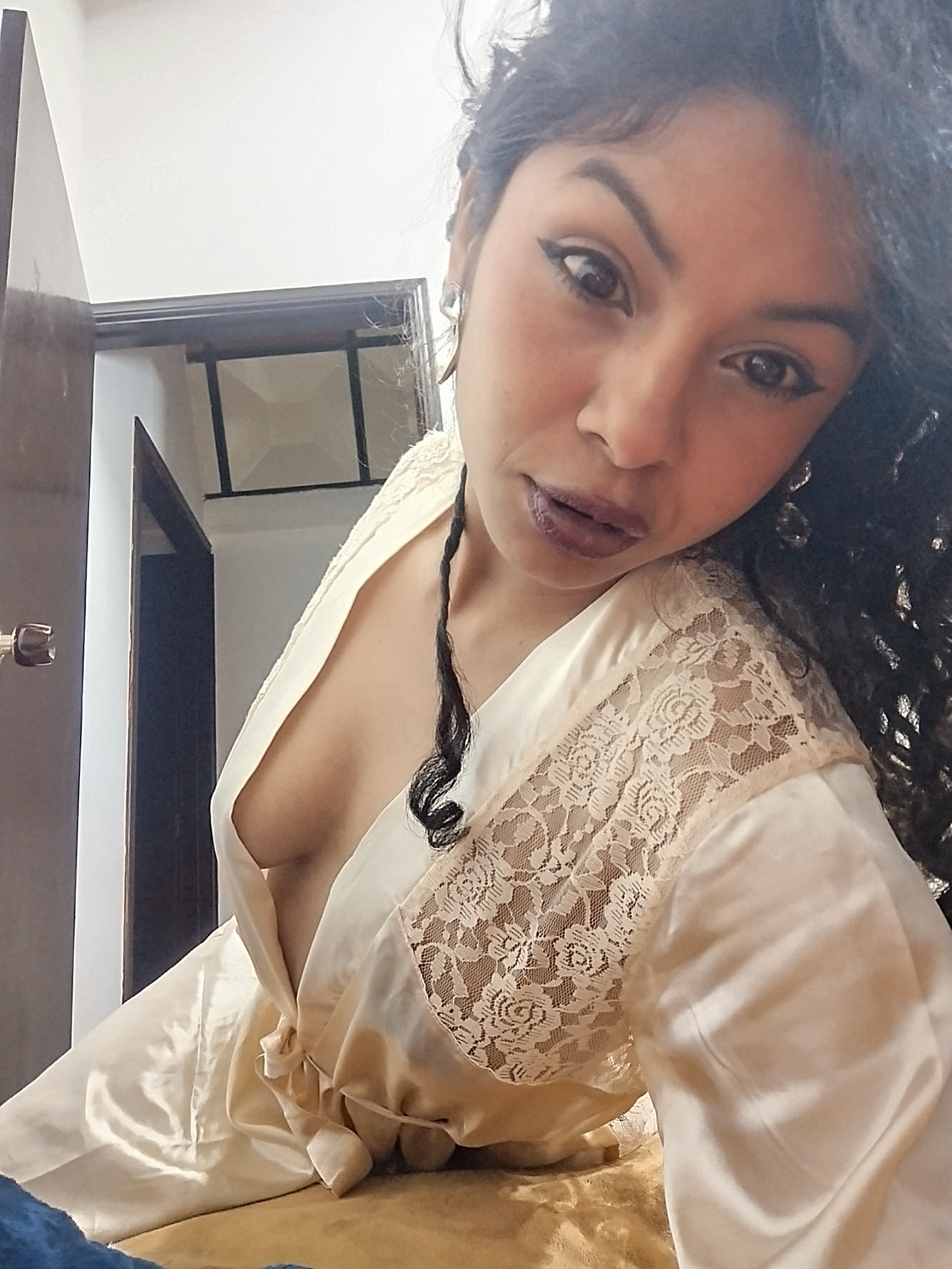 Artiest EmyCrahann Foto 3