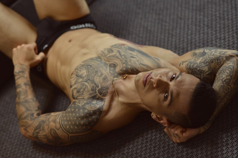 Performer AronStone Photo 11