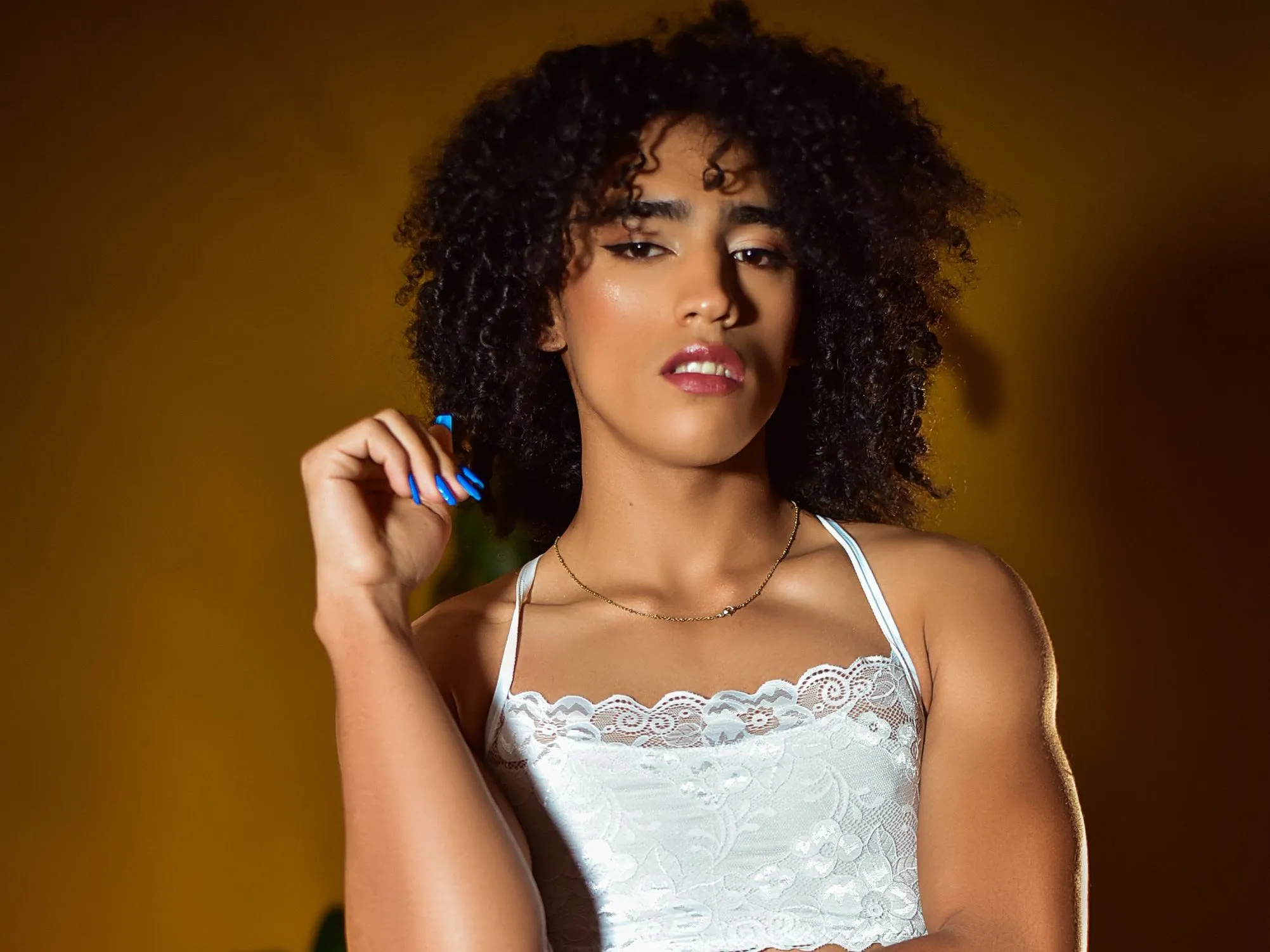 LunnaGudi cam model profile picture