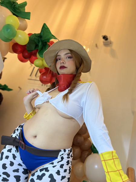 Utøver MimiBllue Bilde 3