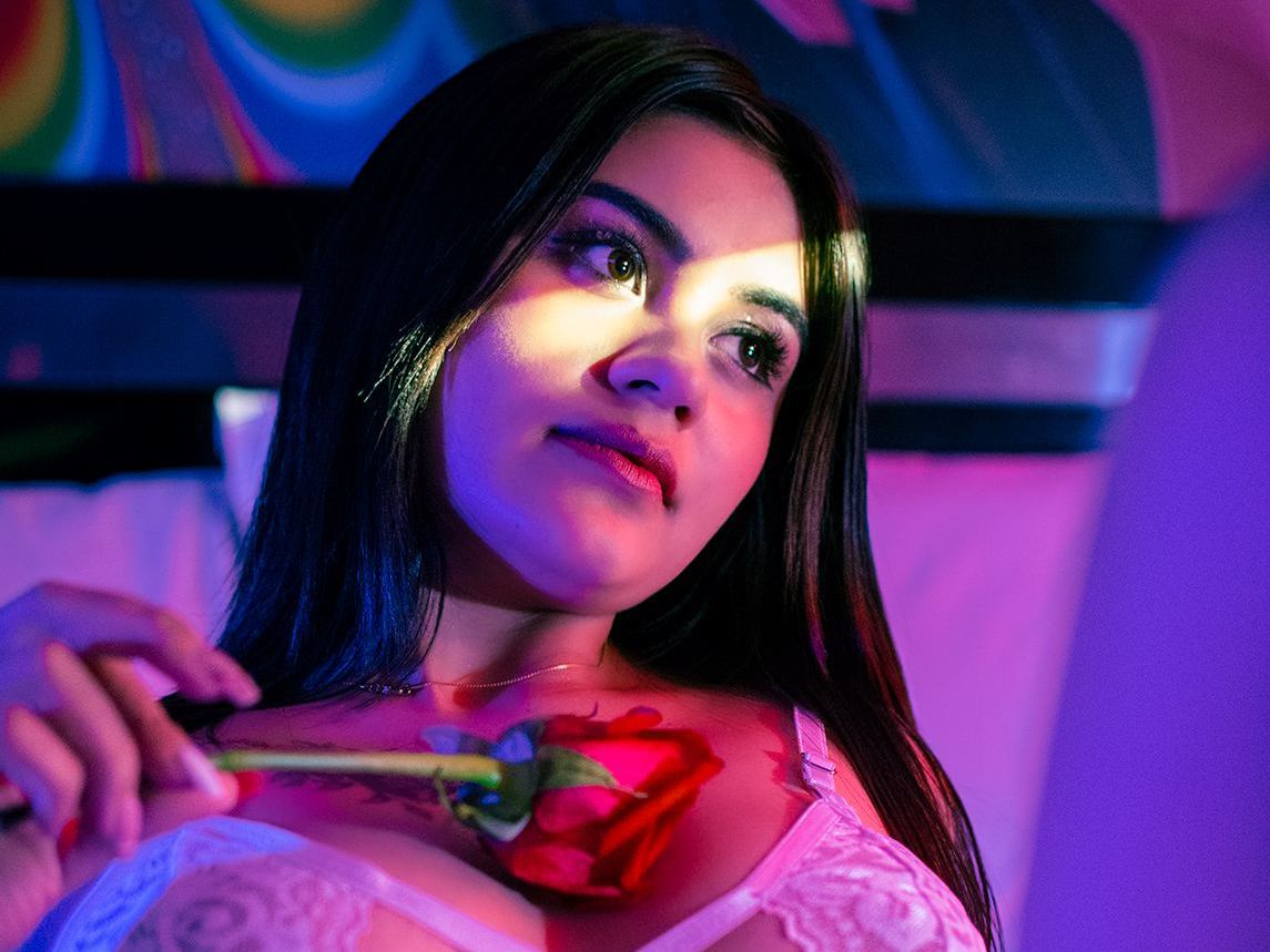 Image de profil du modèle de webcam LorenBlu52