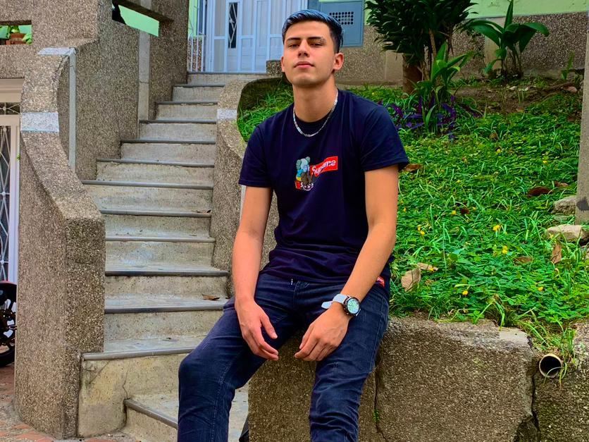 NicolayJones cam model profile picture