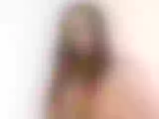 ElaynaLove profilbild på webbkameramodell