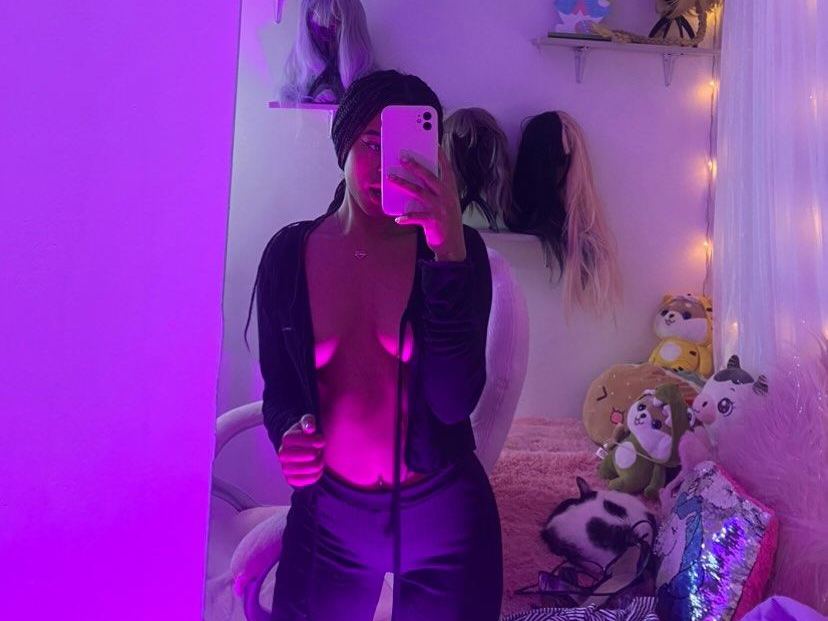 Image de profil du modèle de webcam miaawilliam