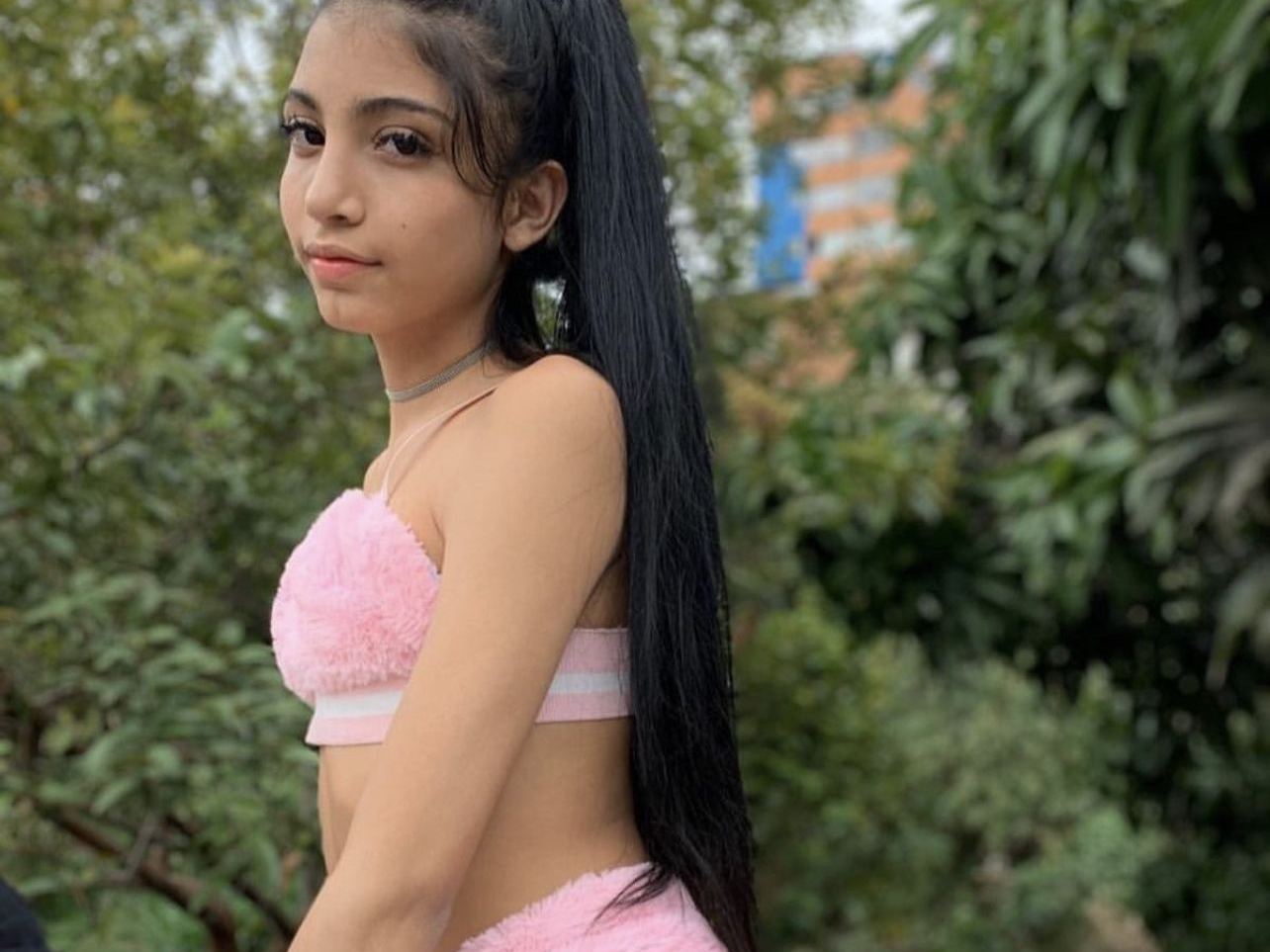 MiaVeiz Profilbild des Cam-Modells