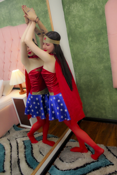 Performer LufePetite Photo 1