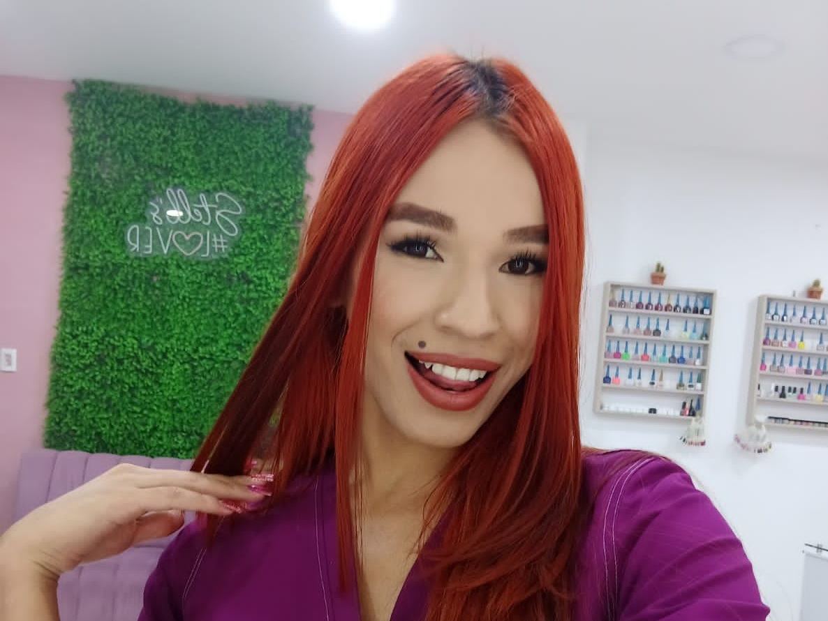 iamlaprimcesa profielfoto van cam model