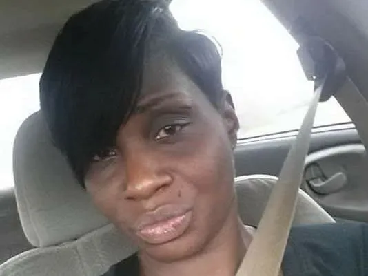 MadamBlaque profilbild på webbkameramodell