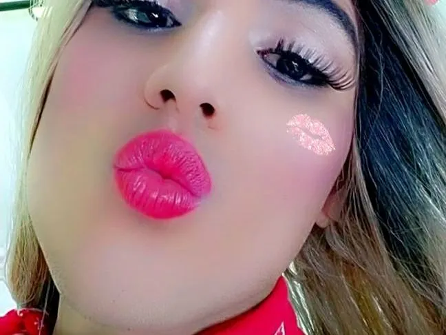KatyRoyal profielfoto van cam model