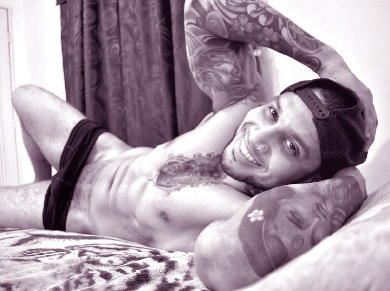 Intérprete LewisStrong Foto 9