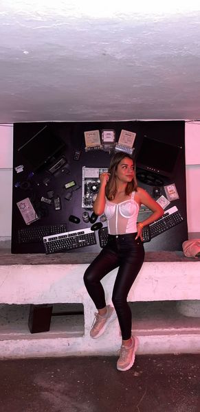 Performer AbbysSweet20 Photo 8