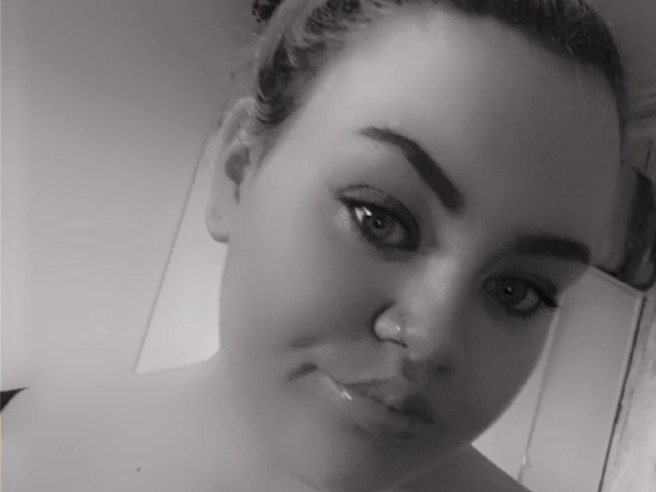 Imagen de perfil de modelo de cámara web de katyannex