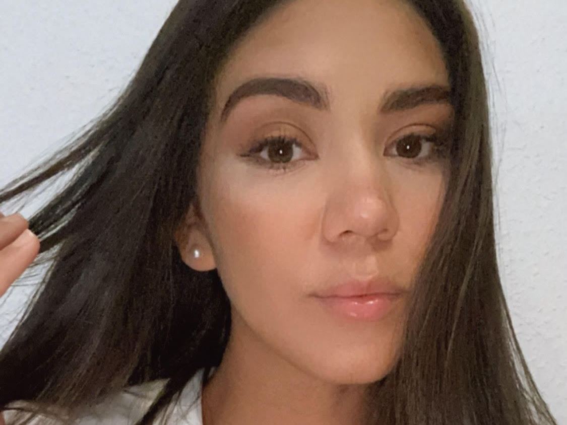 Imagen de perfil de modelo de cámara web de MissCandle