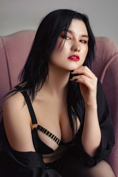 Utøver ZhinAYY Bilde 11