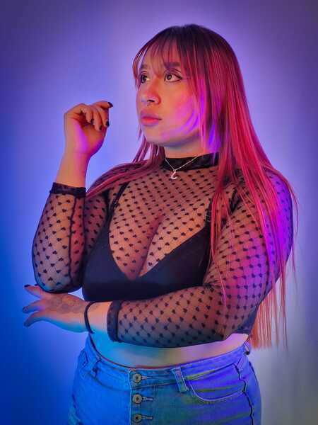 Interprete KathyBigboobs Foto 7