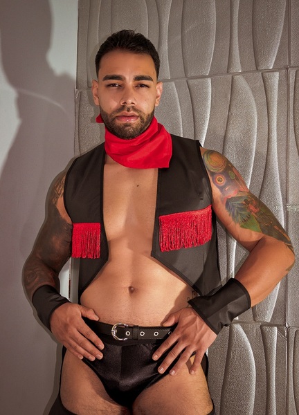 Performer Chrisdylann Photo 3