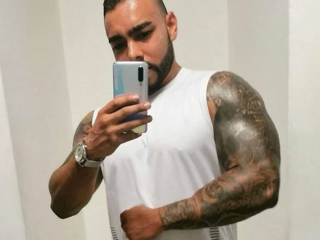Image de profil du modèle de webcam Chrisdylann