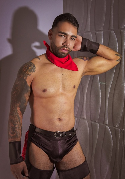 Performer Chrisdylann Photo 8