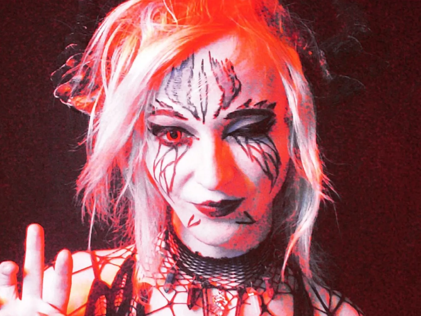 RedEyesBadDragon Profilbild des Cam-Modells