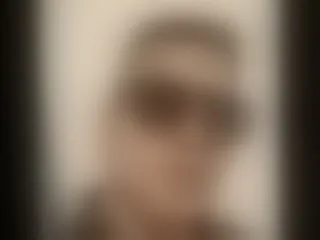 Image de profil du modèle de webcam MarcLocke