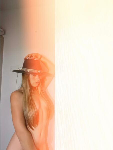 Performer KenzieeBrooke Photo 7