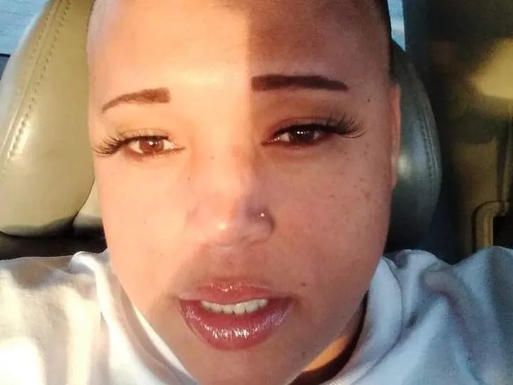 MrsssRedBabyyy profilbild på webbkameramodell