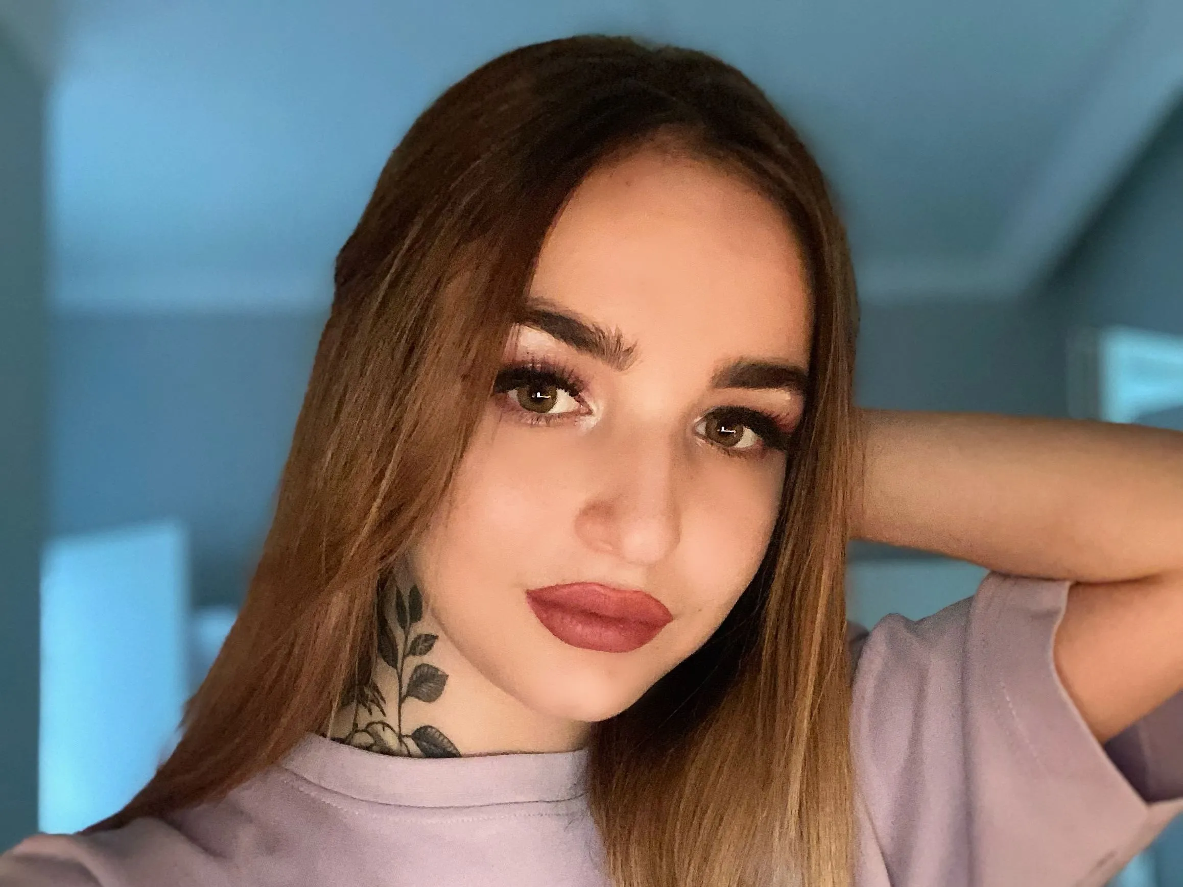 ronigross profilbild på webbkameramodell