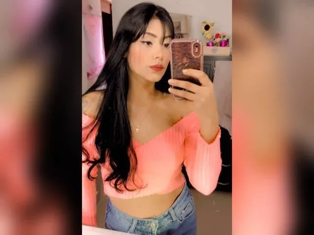 LauraRodriguez100 cam model profile picture