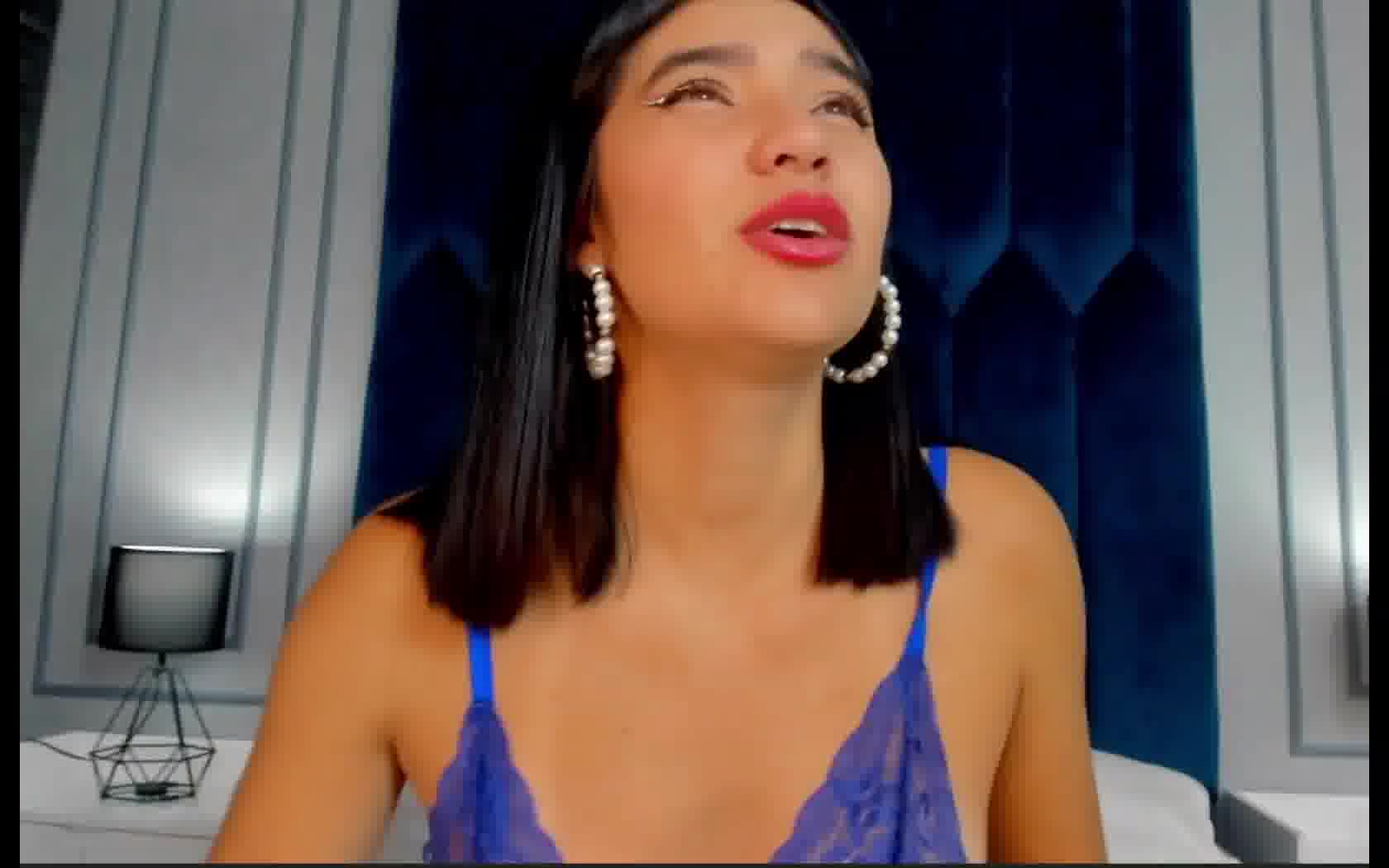 Performer EmmaEvansss Video 1