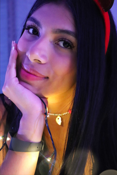 Interprete MeganHartt Foto 3